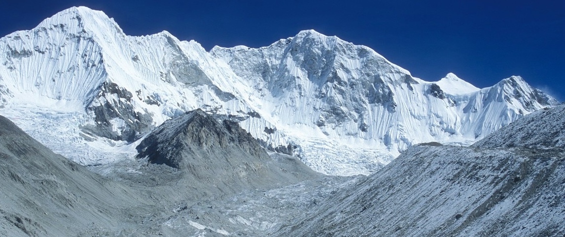 Baruntse Peak Expedition (7,129 m)